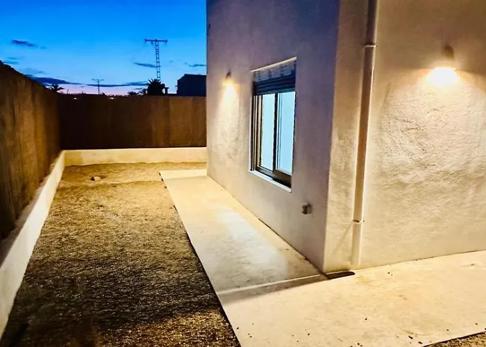 فيلة Salinas Natural Park