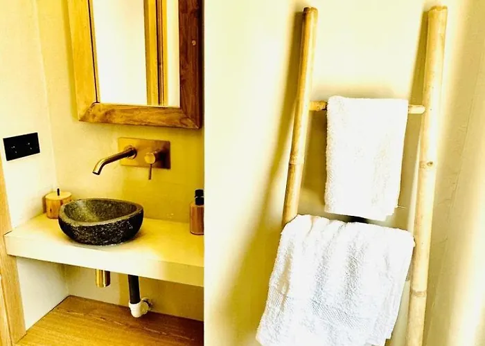 Salinas Natural Park فيلة